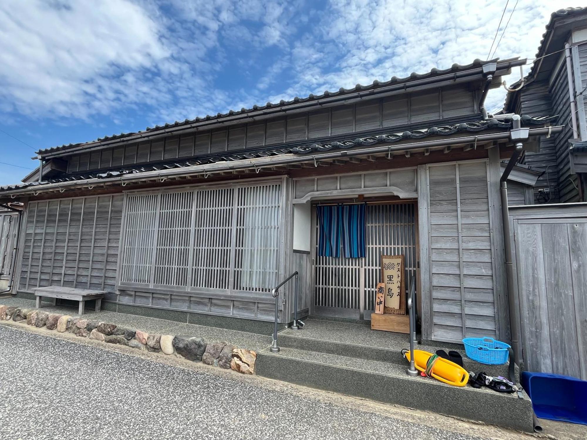 ゲストハウス黒島 Anamizu Exteriér fotografie